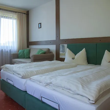 Otel Landgasthof Waldschloesschen 3*